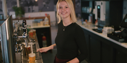 Foto alcohol schenken in kantine
